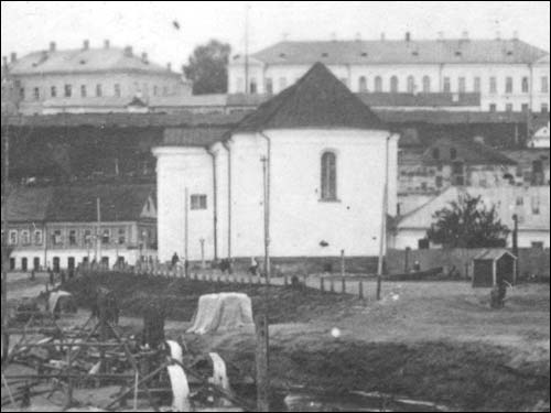 Mahiloŭ. Catholic church of St. Anthony and the Monastery of Bernardine