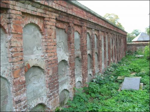 Кобрин. Кладбище старое христианское