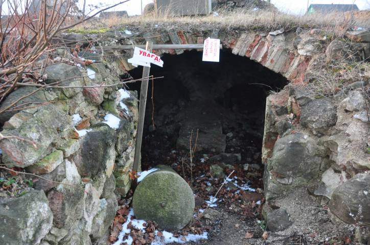 Oborek (Połoczany). Kościół Wniebowzięcia NMP i św. Rocha