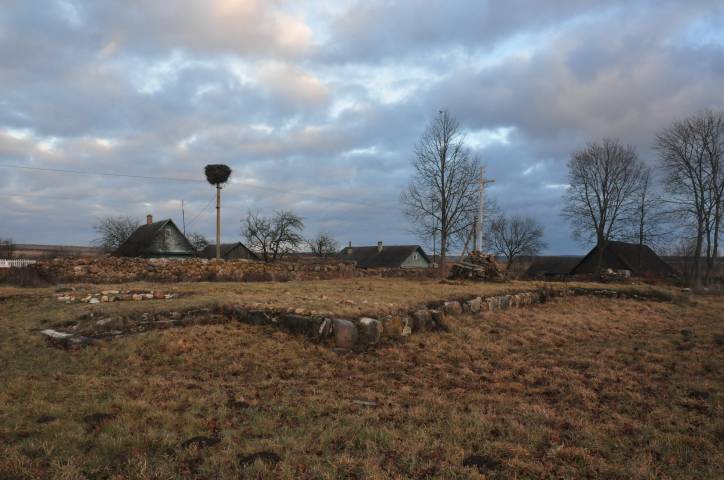 Oborek (Połoczany). Kościół Wniebowzięcia NMP i św. Rocha