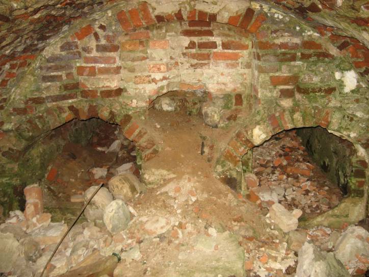 Oborek (Połoczany). Kościół Wniebowzięcia NMP i św. Rocha