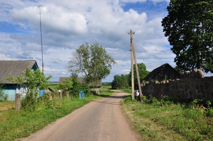 Oborek (Połoczany). Kościół Wniebowzięcia NMP i św. Rocha