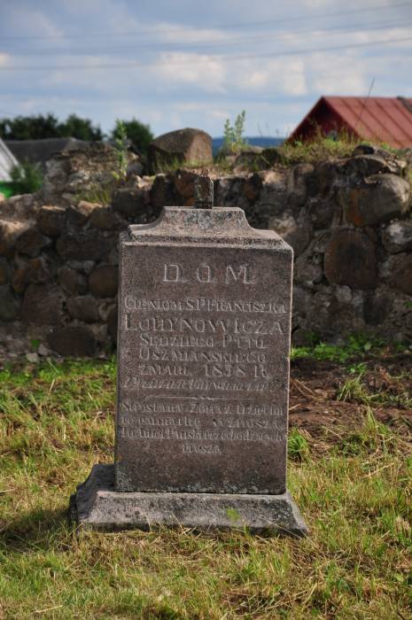 Oborek (Połoczany). Kościół Wniebowzięcia NMP i św. Rocha