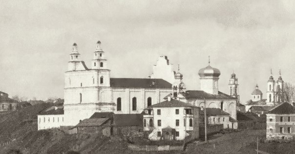 Віцебск. Касцёл Фарны (марыявітак)