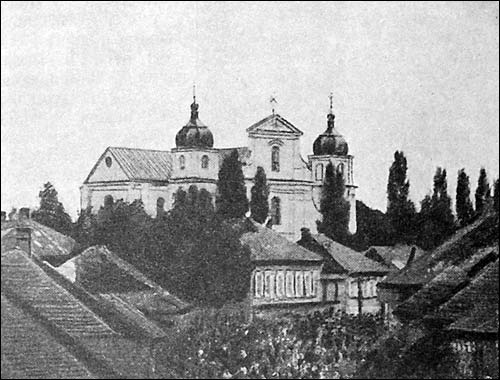 Čašniki.  Catholic church of St. Luka and the Monastery of Dominican