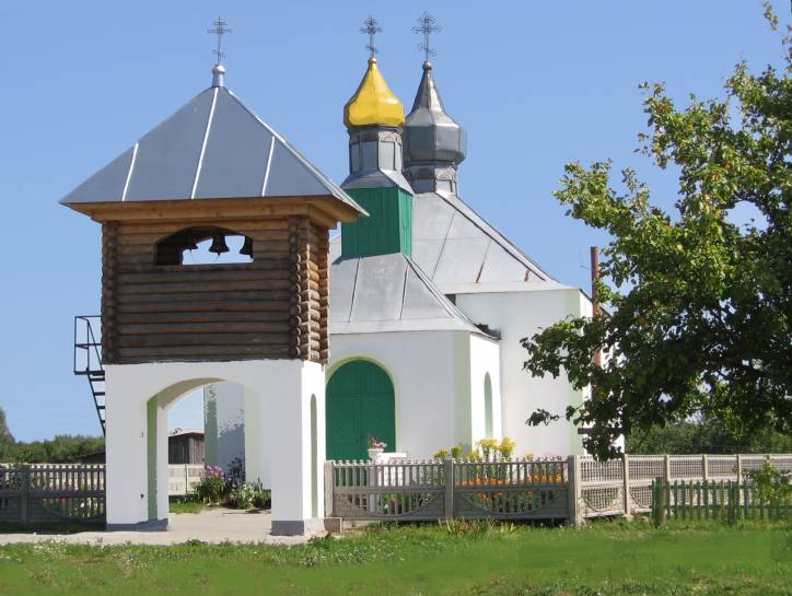 Psuja. Orthodox church of the Holy Trinity