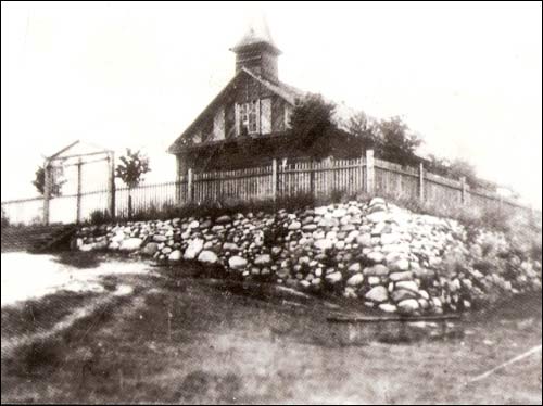 Урбаны.  Касцёл 