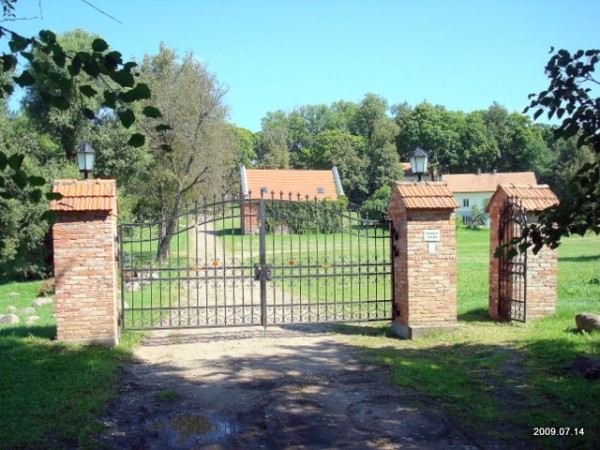 Šešuolėliai I. Manor 