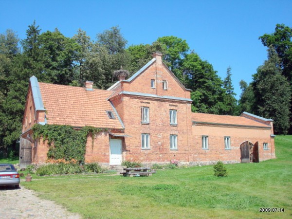 Šešuolėliai I. Manor 