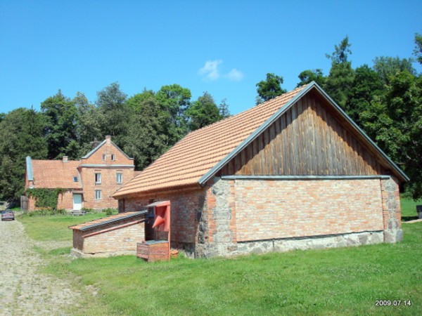 Šešuolėliai I. Manor 