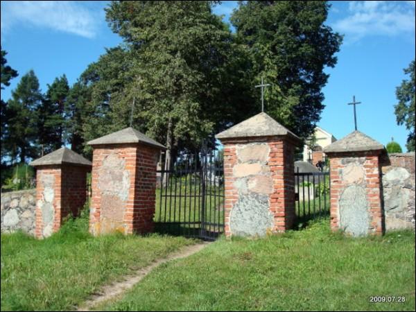 Кладбище старое католическое Виденишках. Ворота кладбища  - Кладбище старое католическое. Ворота кладбища