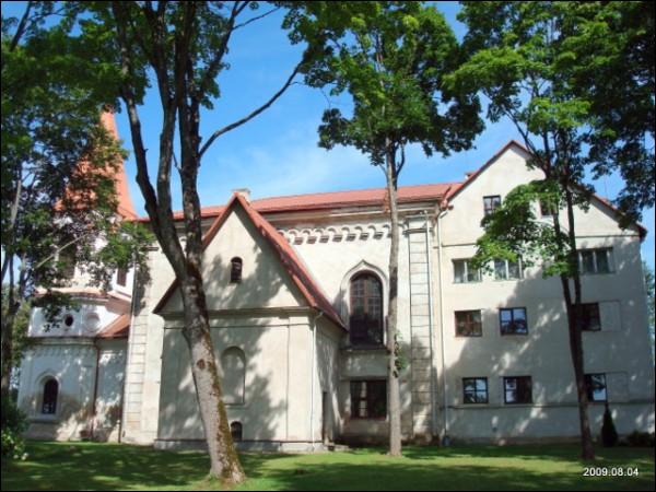 Aukštadvaris. Catholic church of St. Dominic and the monastery of Dominican