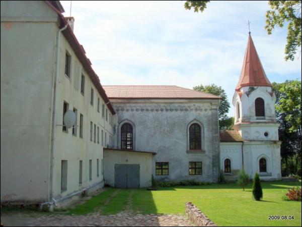 Aukštadvaris. Catholic church of St. Dominic and the monastery of Dominican