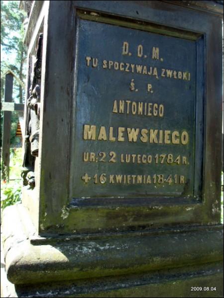  - Cmentarz stary katolicki. 