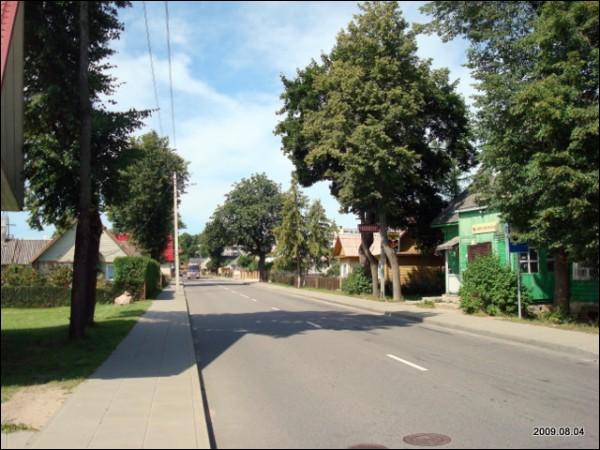 Aukštadvaris. Town streets 
