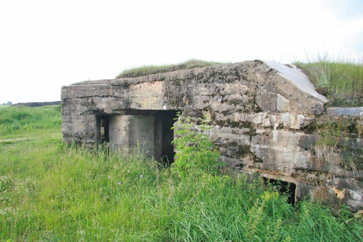  - Umocnienia obronne . 