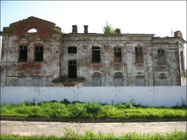 Nowy Uborek. Zespół dworsko-parkowy 