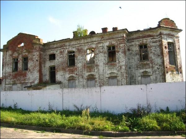 Nowy Uborek. Zespół dworsko-parkowy 