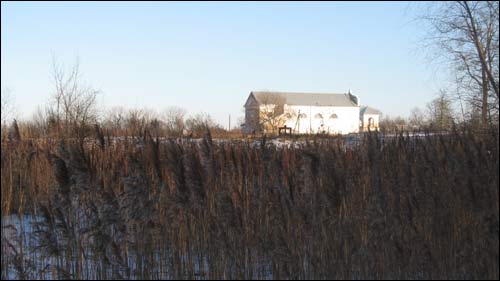 Погляд на касьцёл ад парку Сваятычы. Краявіды