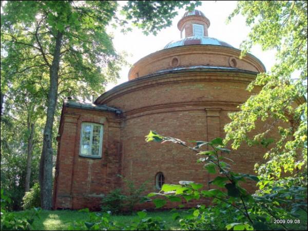 Didžiokai. The tomb of Jeleński