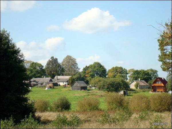 Arnionys. In the village 