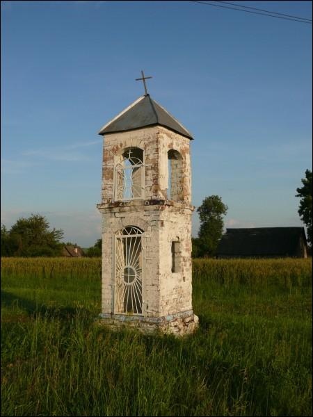 Свілы. Каплічка прыдарожная 