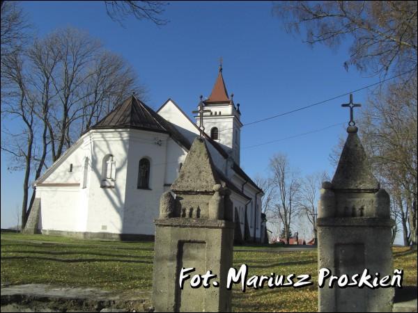  - Catholic church of the Holy Trinity. View at the back gate and the apse of the church