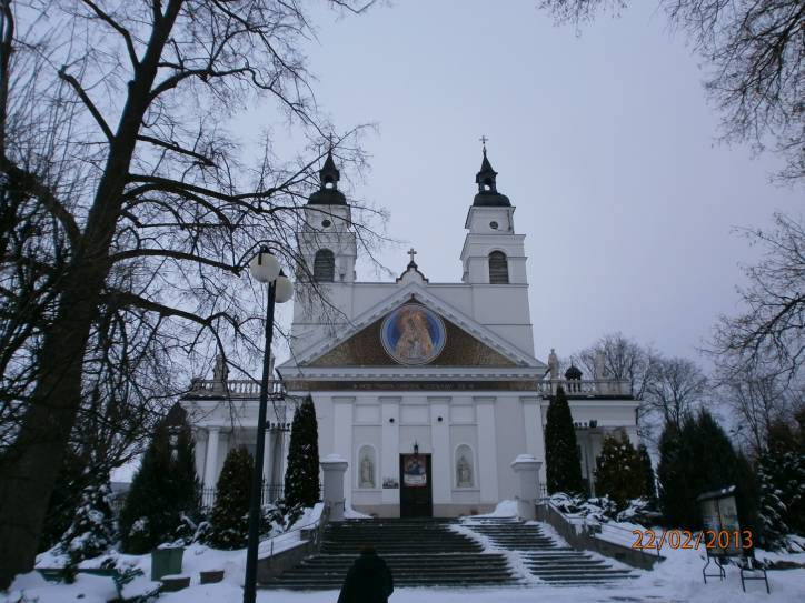  - Catholic church of St. Anthony. Front view