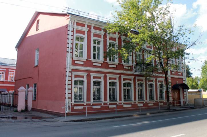  - Budynki zabytkowe ul. Komsomolska (Dolna-Piotrowska). 