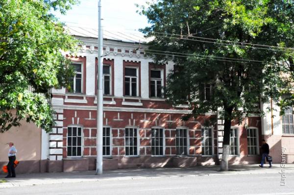 Homiel. Historical buildings Internacyjanalnaja str.