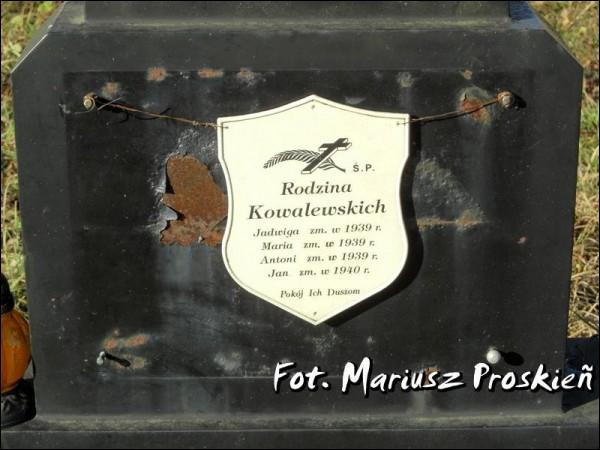  - Cmentarz katolicki. 