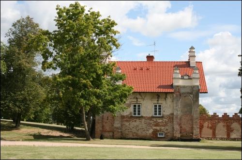  - Zespół pałacowo-parkowy . Pałacowe kuchnie