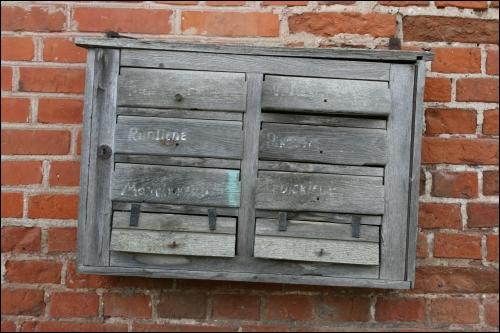  - Zespół pałacowo-parkowy . 