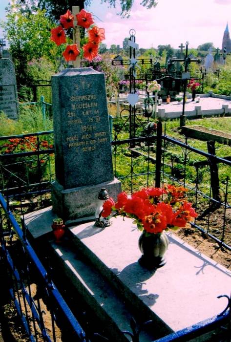  - cemetery Catholic. 