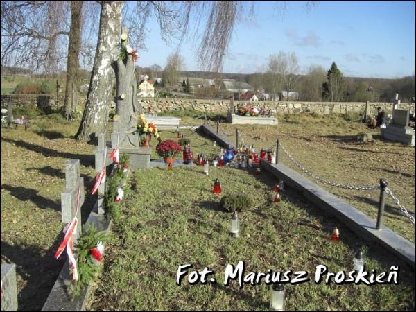  -  Tomb of Polish soldiers died in 1920. 