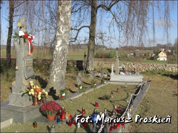  -  Tomb of Polish soldiers died in 1920. 