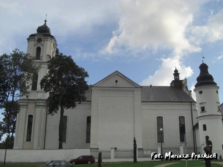 Sejny. Kościół Nawiedzenia Najświętszej Maryi Panny i klasztor dominikanów