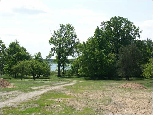  - Пейзажи . Пагорак, дзе месьціўся гаспадарчы двор