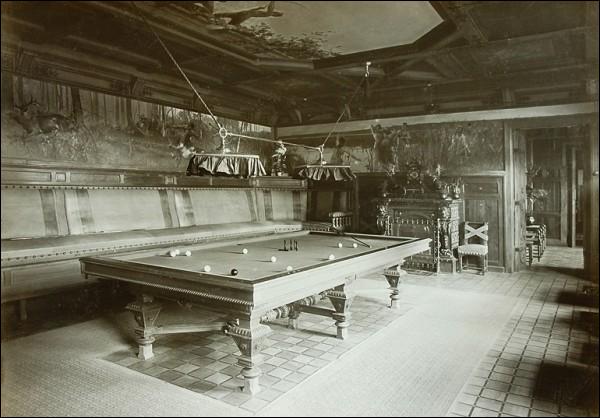 Białowieża. Estate of Tsar