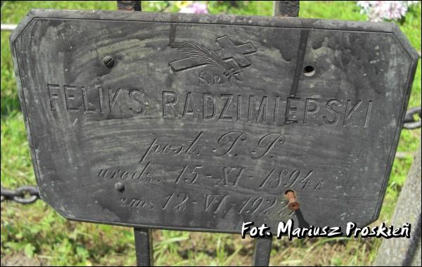  - Могілкі загінуўшых і памерлых супрацоўнікаў паліцыі (1920-39). 