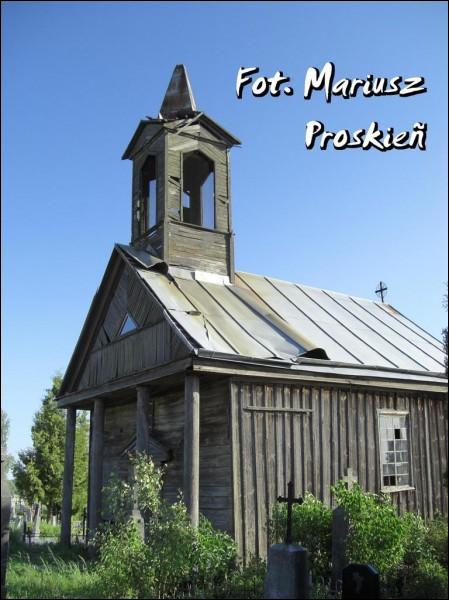 Tabariškės. Graveyard chapel 