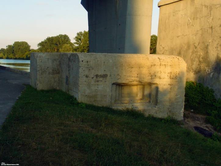 ϳ.   
