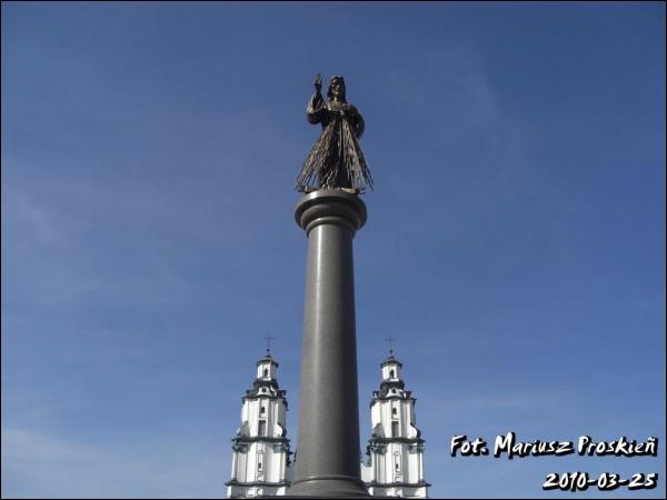 Беласток. Касцёл Уваскрэшання Гасподняга