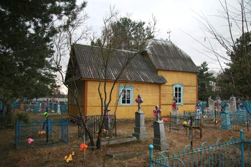 Fiadory. Graveyard chapel 