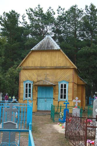 Fiadory. Graveyard chapel 