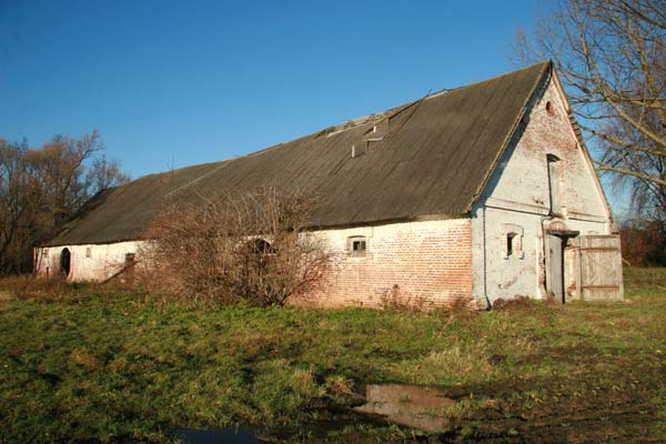  - Farmstead . Farm building