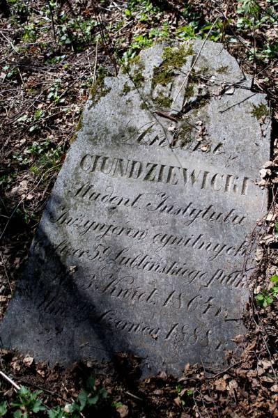 Staresiele.  Cmentarz stary katolicki