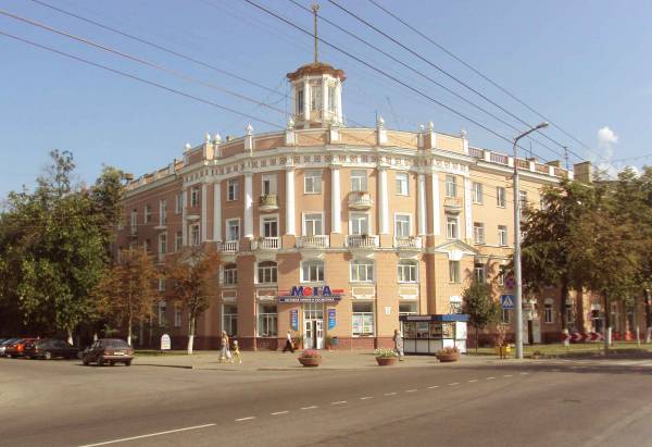 Гомель. Гістарычная забудова вул. Ільіча