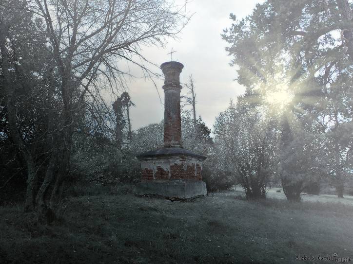 Асошнікі.  Мемарыяльная калона