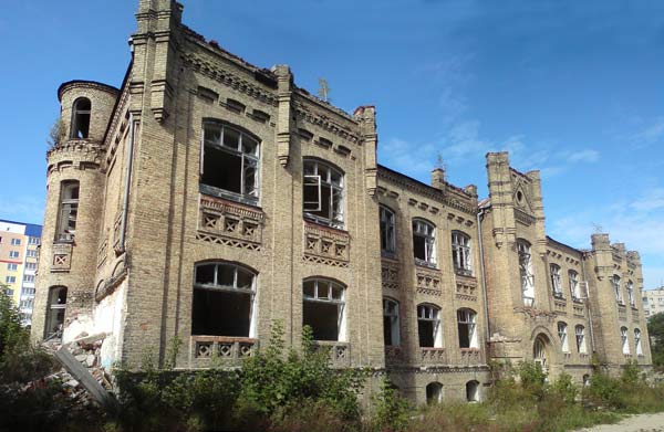 Мозырь.  Здание бывшей уездной больницы